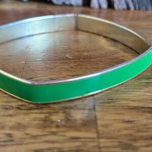 Vintage Green Enamel Gold-Tone Square Bangle Bracelet – Unmarked